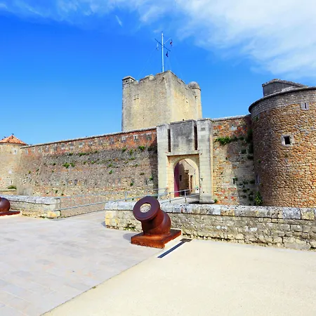 Azureva Apart Otel 3*