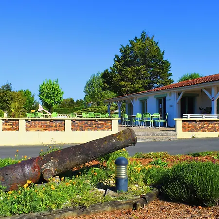 Azureva Apart Otel Fouras