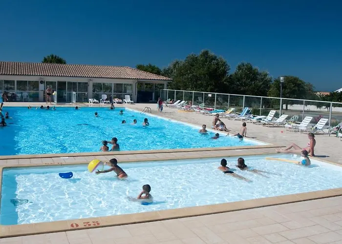 Azureva Appart hôtel 3*